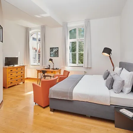 Mutterhaus 4* Düsseldorf