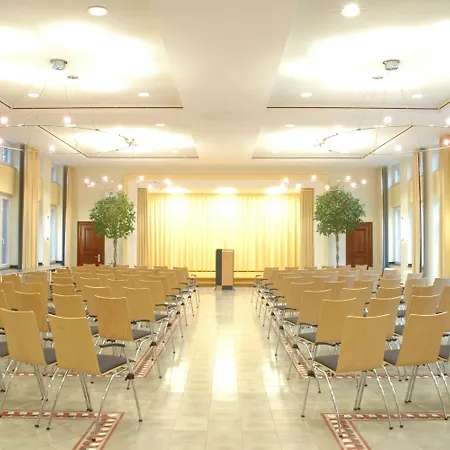 Hotel Mutterhaus 4*