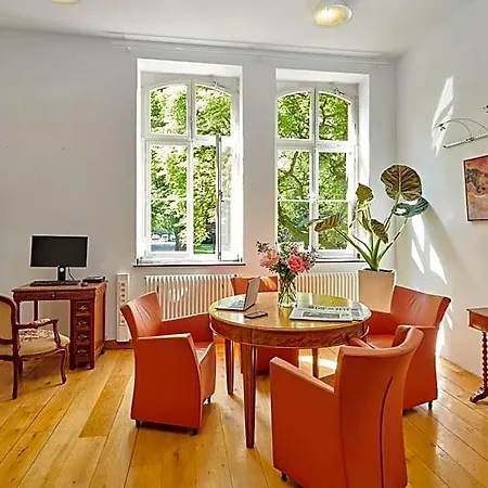 Mutterhaus Düsseldorf