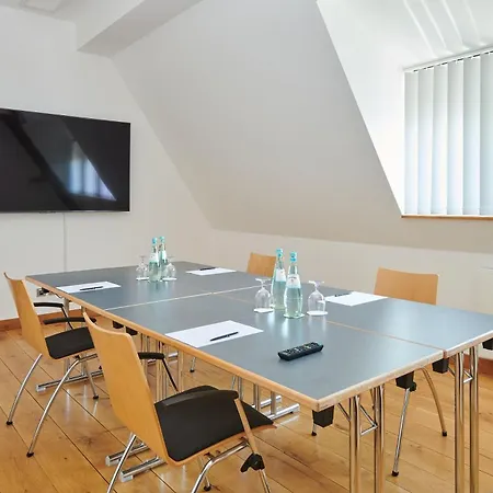 Hotell Mutterhaus 4*