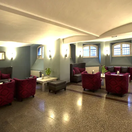 Mutterhaus 4* Düsseldorf