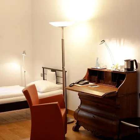 Hotell Mutterhaus Düsseldorf