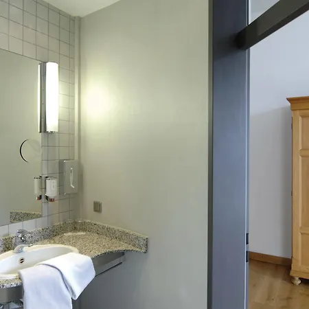 Hotel Mutterhaus 4*