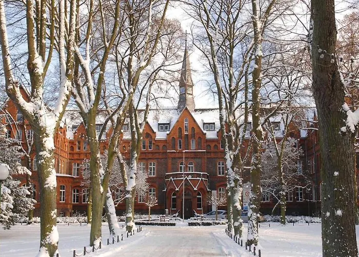 酒店 Mutterhaus 4*